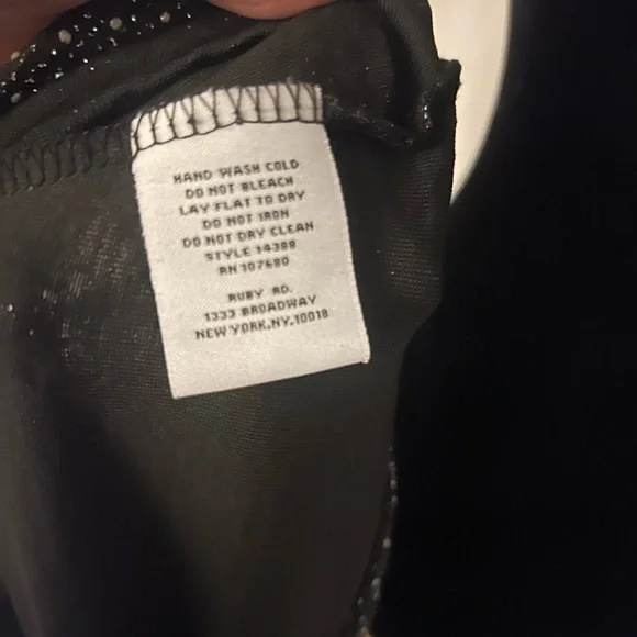 Elegant Black Polka Dot Dress - Picture 6 of 6